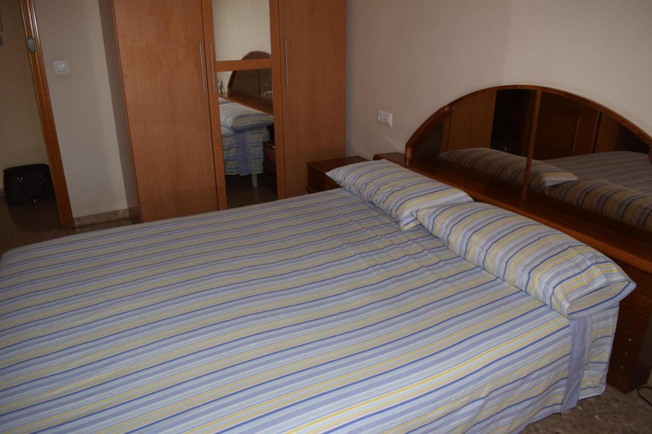 Casa Serra - Paterna - Apartamento Alquila 3 Habitaciones Con Garaje Exterior foto