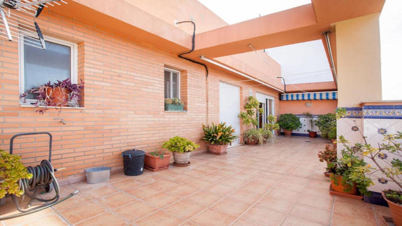 Casa Serra - Paterna - Apartamento Alquila 3 Habitaciones Con Garaje Exterior foto