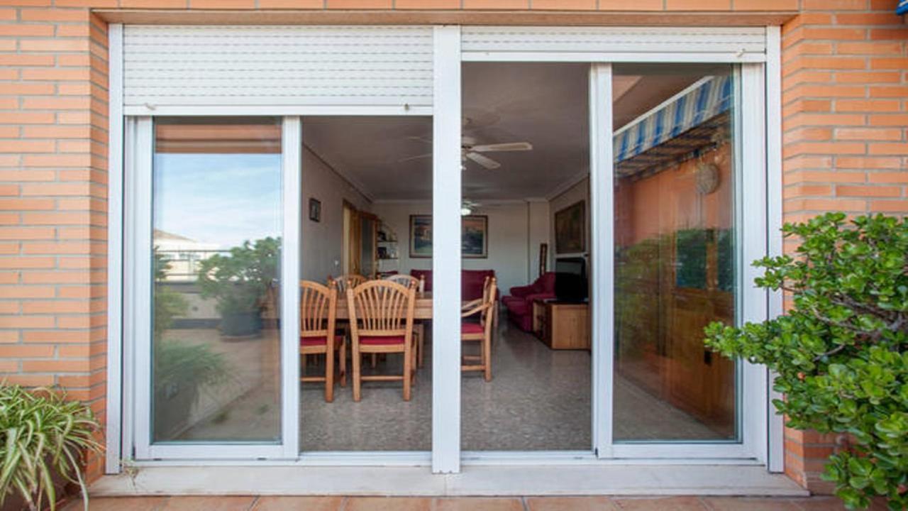 Casa Serra - Paterna - Apartamento Alquila 3 Habitaciones Con Garaje Exterior foto