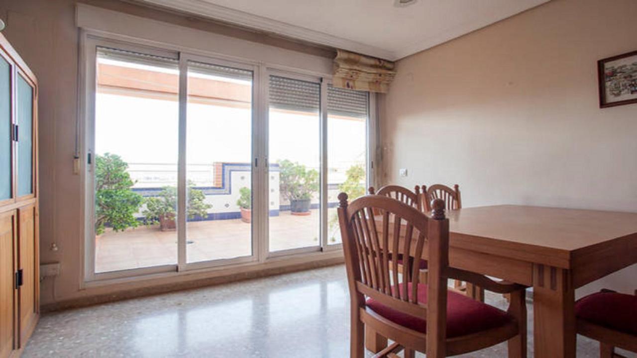 Casa Serra - Paterna - Apartamento Alquila 3 Habitaciones Con Garaje Exterior foto